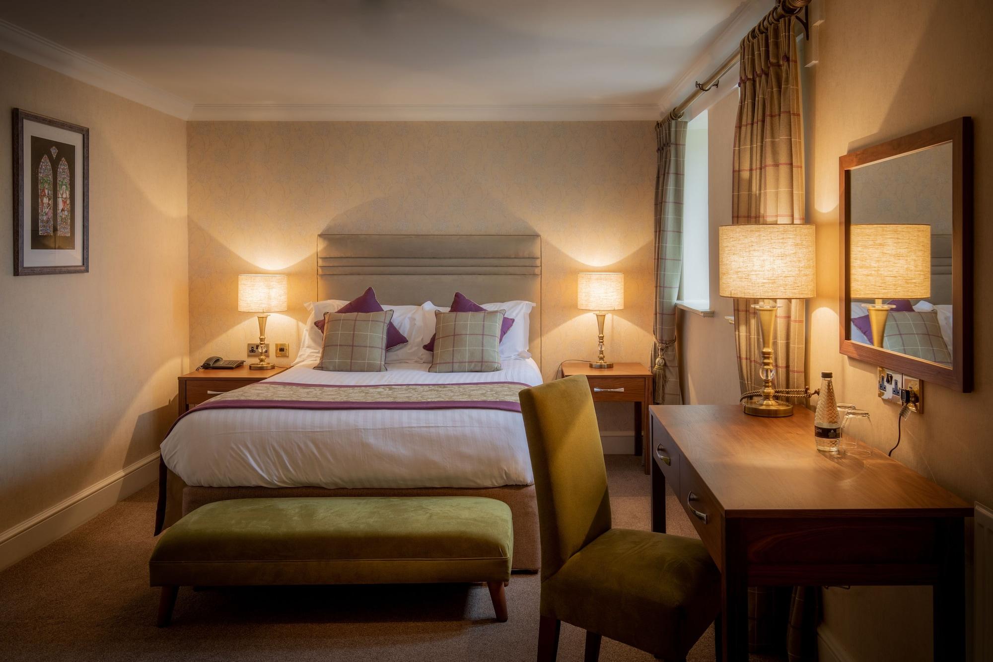 Hazlewood Castle & Spa Тадкастър Екстериор снимка
