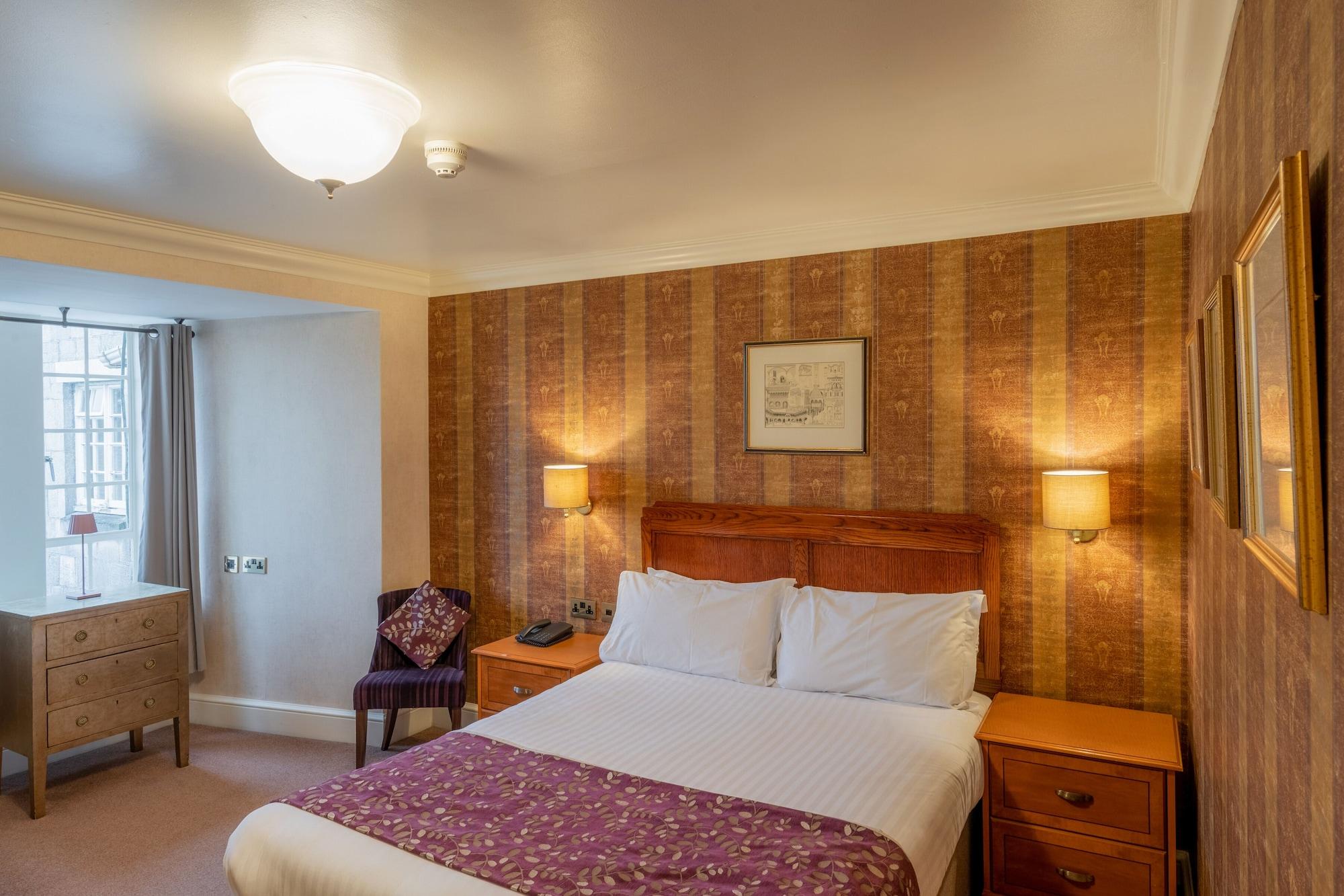 Hazlewood Castle & Spa Тадкастър Екстериор снимка