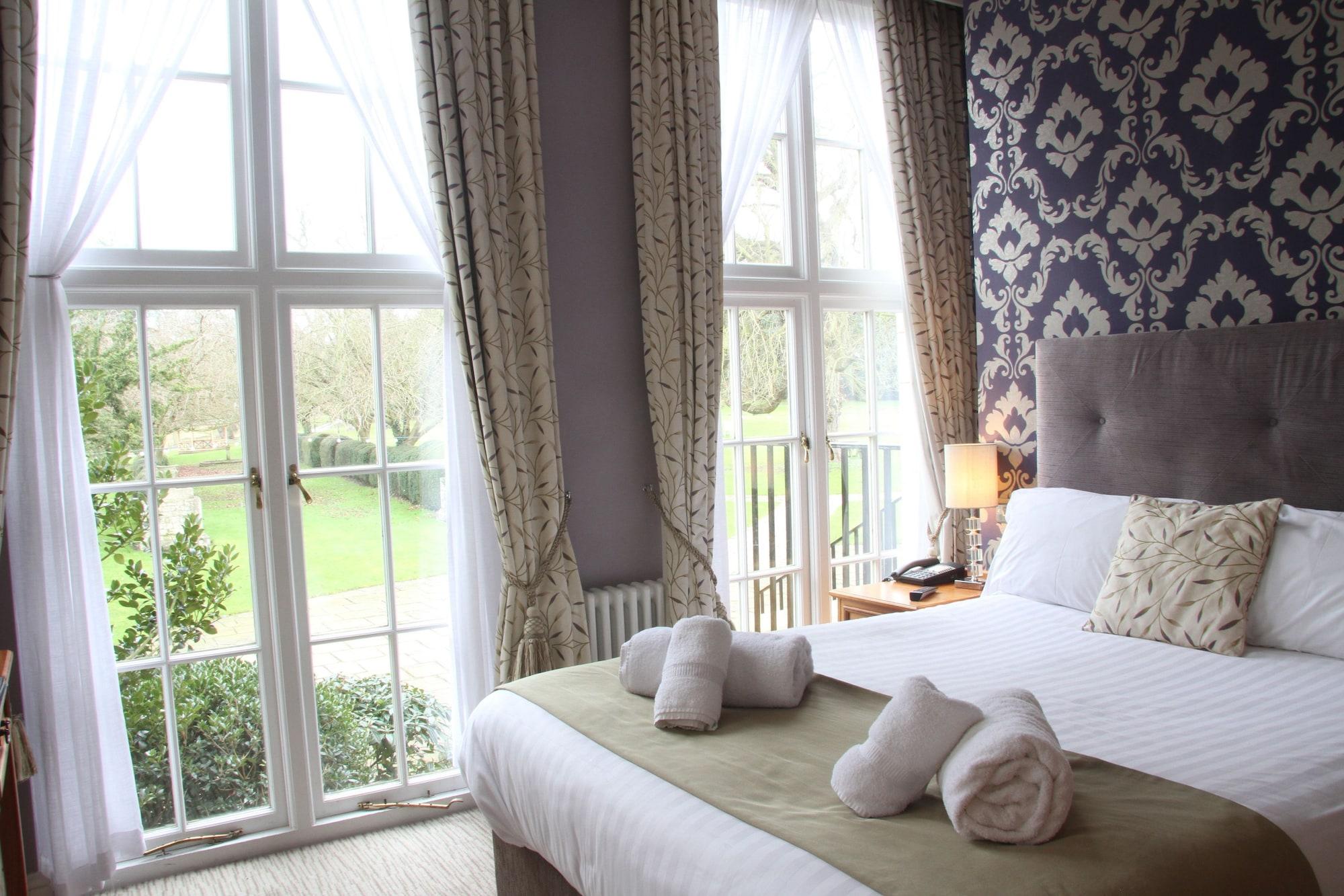Hazlewood Castle & Spa Тадкастър Екстериор снимка